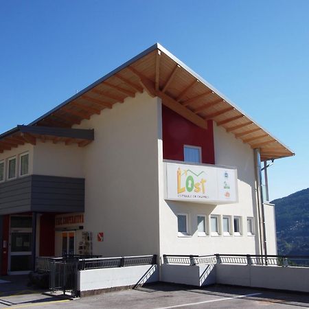 Hostel L'Ost - Ostello Di Grumes Exterior photo